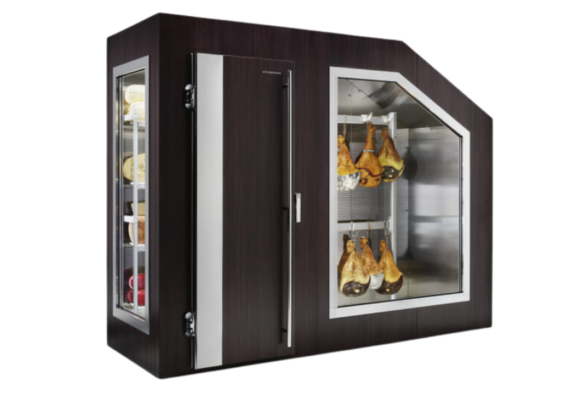 Keep your fresh items refrigerated and cool with our Crio Cabin displays. Our energy efficient cabins feature adjustable temperature controls to help keep your food and beverages at the perfect temperature for hours on end. 